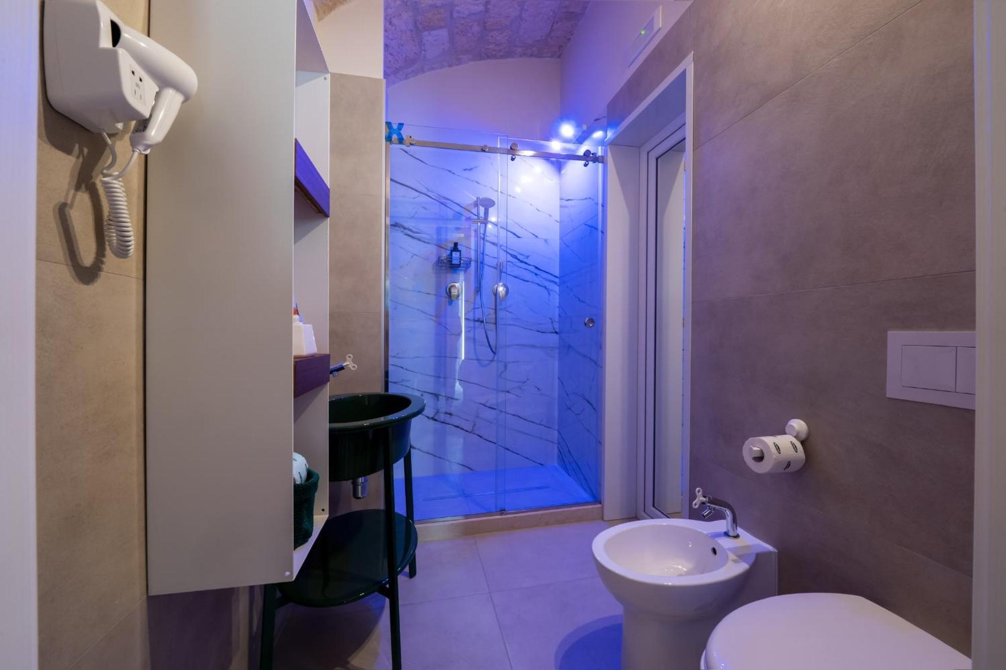 Vischi Apartment Trani By Le Marinelle Loc Turistica Buitenkant foto