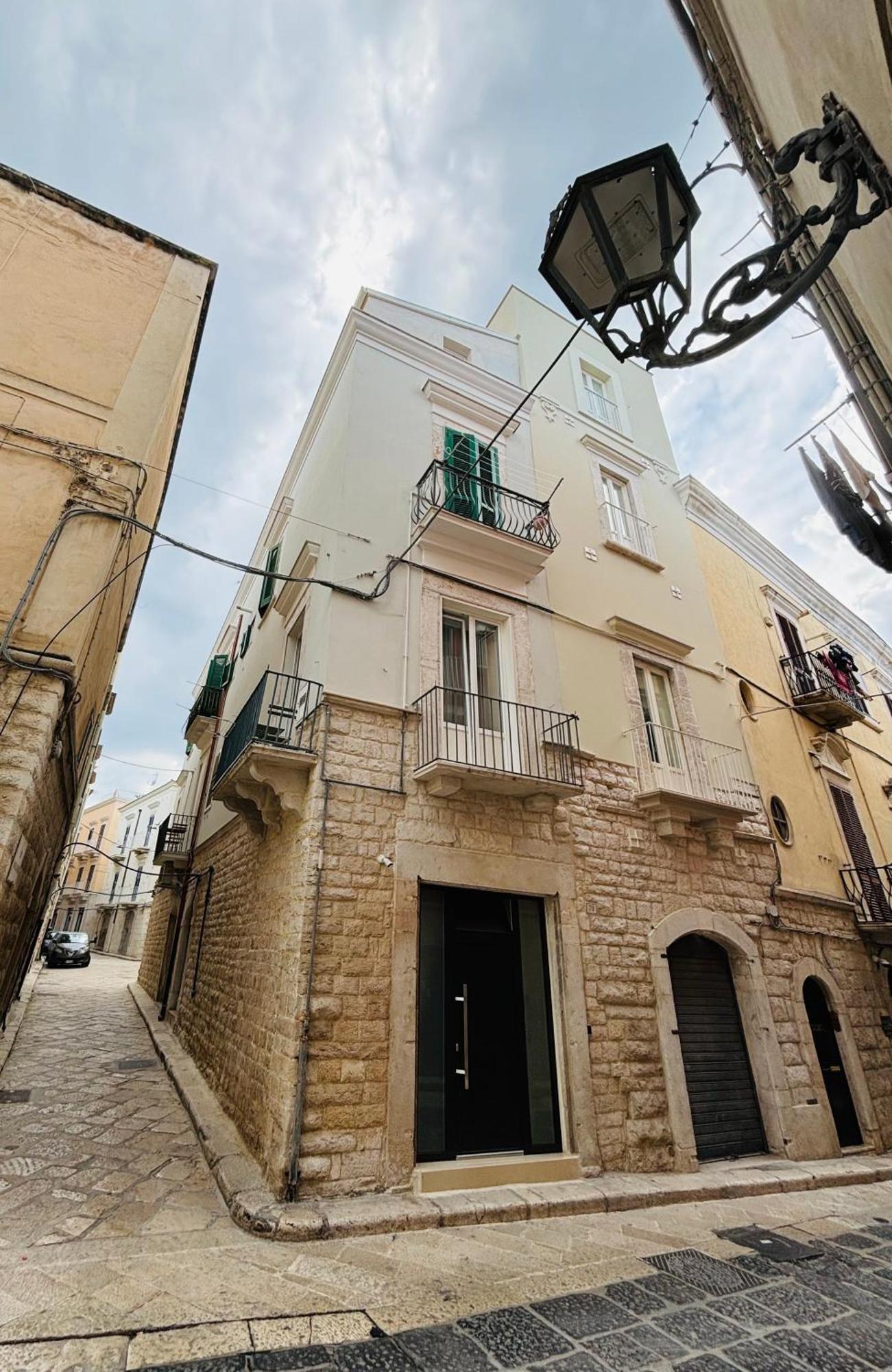Vischi Apartment Trani By Le Marinelle Loc Turistica Buitenkant foto